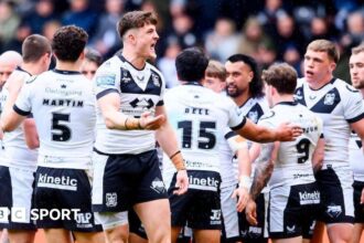 Hull FC withstand fightback to beat Catalans