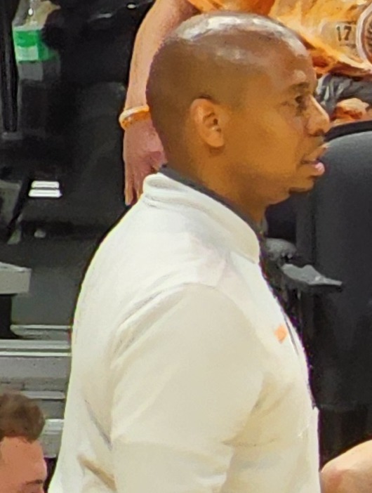 Reports: NC State hiring alum Justin Gainey as head coach