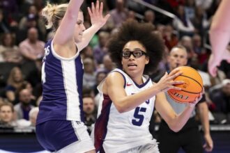 Olivia Miles live stat tracking vs South Carolina: Full stats, highlights, and more from TCU Elite E