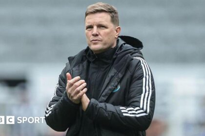 Newcastle not looking to make Howe change at moment - CEO