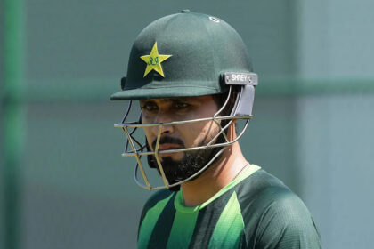 Fakhar gets two-match ban for ball tampering in PSL