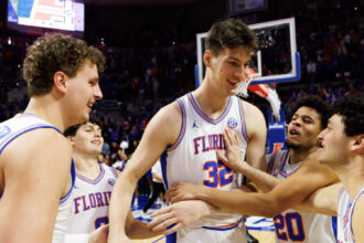 Florida center Olivier Rioux entering NCAA Transfer Portal