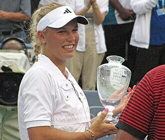 Woods 'stepping away' from golf to 'seek treatment' after car crash