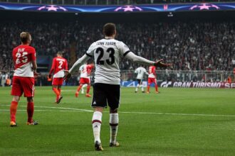 Rooney: Rodgers to make decision before draft