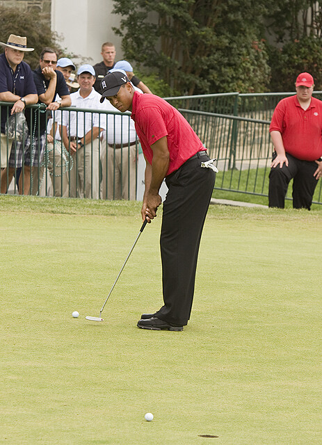 Tiger Woods allowed to leave U.S. for 'intensive' treatment program