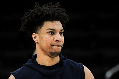 Grizzlies' Clarke arrested on drug, traffic charges