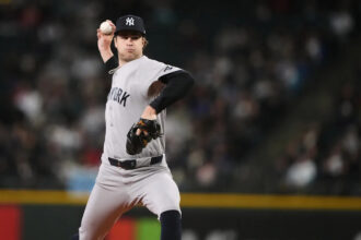 Cam Schlittler extends shutout streak to 11 2/3 innings as Yankees rotation remains stingy