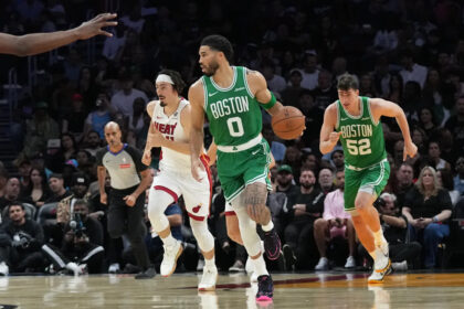 Brown scores 43, Tatum has triple-double and Celtics run away from Heat, 147-129