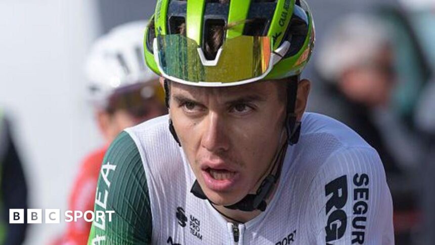 Guardeno in intensive care after collision with vehicle