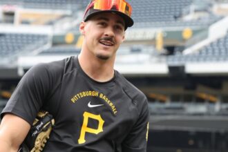 Konnor Griffin's first at bat for Pirates has adversity, special ending