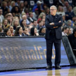 Geno Auriemma embarrasses self, UConn with Dawn Staley tiff | Opinion