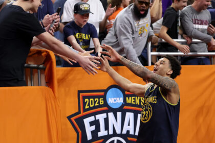 Predictions for Michigan vs. Arizona in Final Four