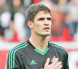 Hearts, Celtic live on Sky Sports as Rangers look to go top in title race