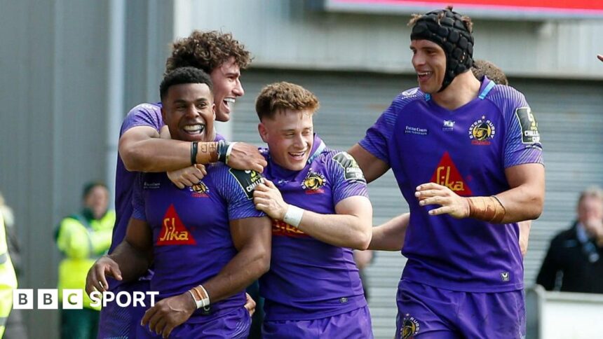 Feyi-Waboso stars as Exeter hold off Munster charge