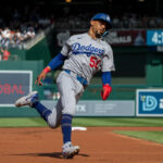 Dodgers' Mookie Betts to undergo MRI on back after first-inning exit vs. Nationals, Dave Roberts say