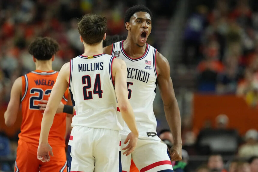 Final Four 2026: UConn stymies Illinois, fends off rally to advance to third NCAA title game in 4 se