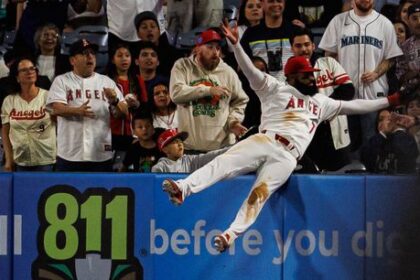 Jo Adell scores hat trick of home run robberies in win over Mariners