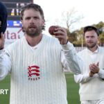 Critchley stars as Essex wrap up big win at Hants
