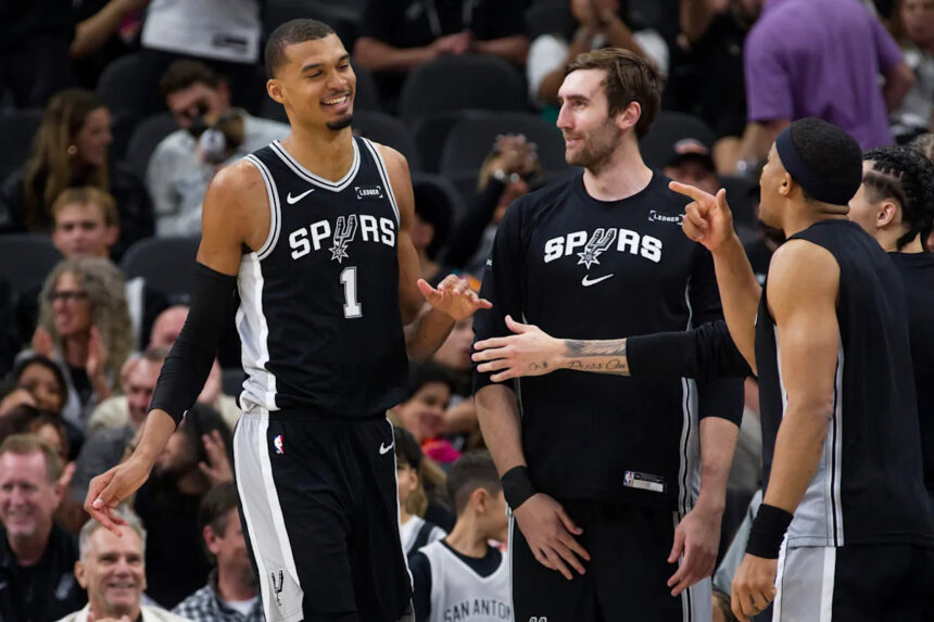 Spurs' Wembanyama leaves game against 76ers in first half with bruised left rib