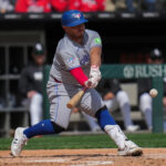 Blue Jays catcher Alejandro Kirk set for surgery Tuesday on fractured left thumb