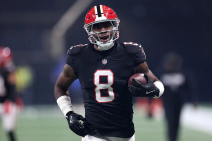 Falcons' Kyle Pitts reportedly will sign his franchise tag, reports to OTAs