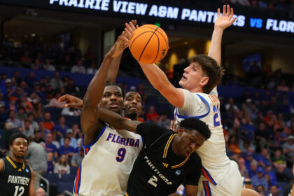Way-too-early men's basketball rankings has Florida Gators among top 3