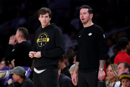 Mavericks dispute Lakers coach JJ Redick's claim they scanned wrong area with Austin Reaves injury