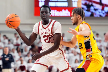 OU basketball forward Kuol Atak to enter transfer portal