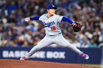 Yoshinobu Yamamoto does it again, trouncing the Blue Jays in another Dodgers victory in Toronto