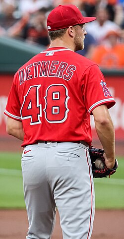 Reid Detmers aims to guide Angels to series win vs. Braves
