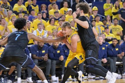 Michigan basketball freshman Winters Grady enters transfer portal