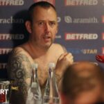 'I'd run the M4 naked' - Williams targets snooker history