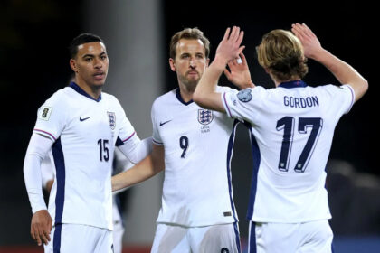 Newcastle set €86m fee for Gordon as forward discusses Bayern with Kane