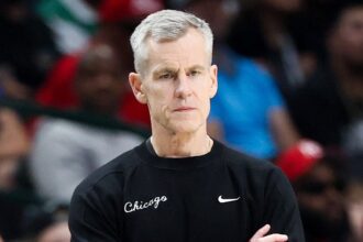 Basketball Hall of Famer Billy Donovan steps down as Bulls head coach after 6 seasons
