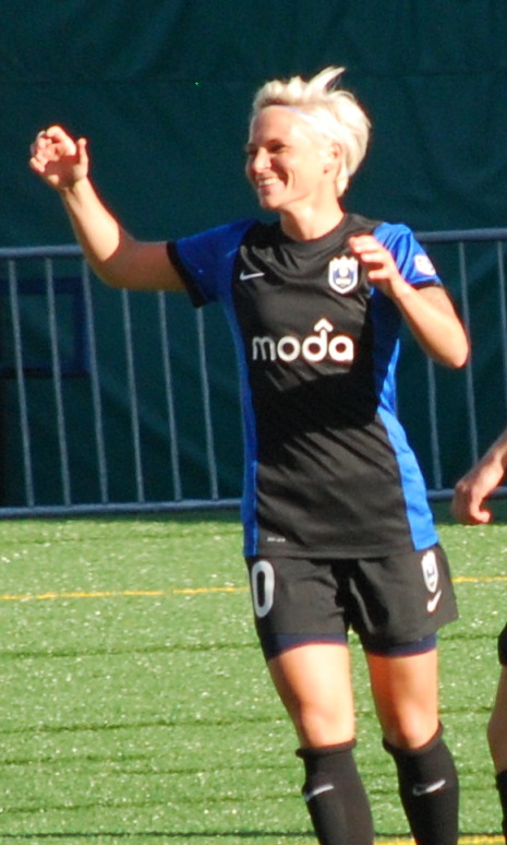 Reign captain Jess Fishlock retiring after this season