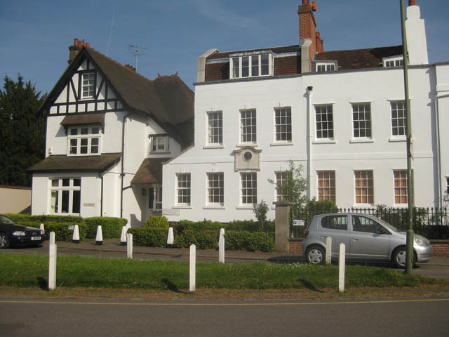 Sanders touts 'new vibe' under Browns' Monken