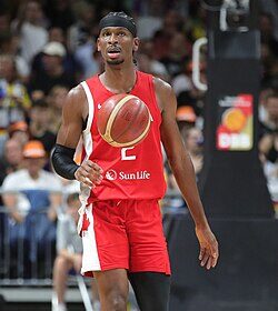 Shai Gilgeous-Alexander wins Clutch Player of the Year award