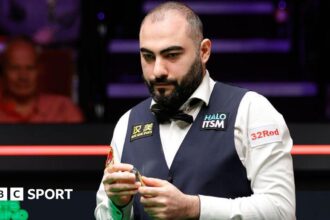 Vafaei 'fighting to make Iranians proud' at Worlds