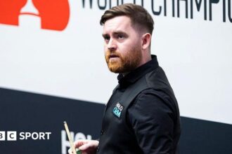 Jones 'struggled to breathe' during Selby defeat
