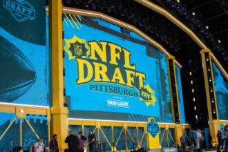 2026 NFL Draft trade tracker live updates, social media reactions from Pittsburgh