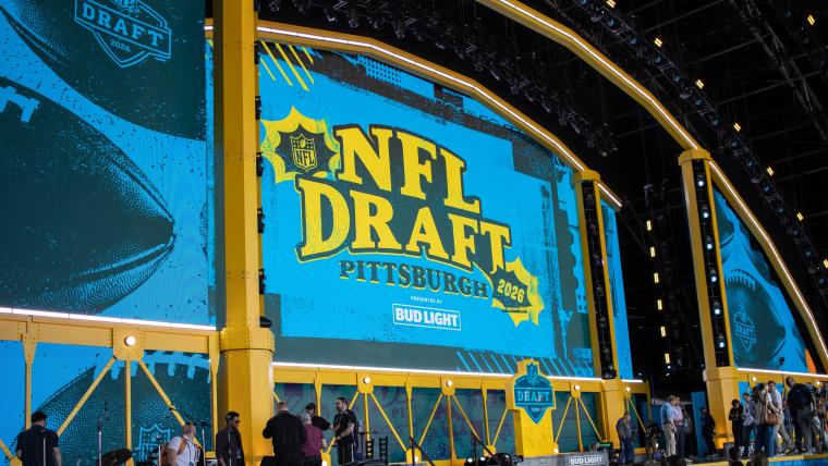 2026 NFL Draft trade tracker live updates, social media reactions from Pittsburgh