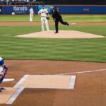 Mets' Francisco Lindor exits game due to calf injury