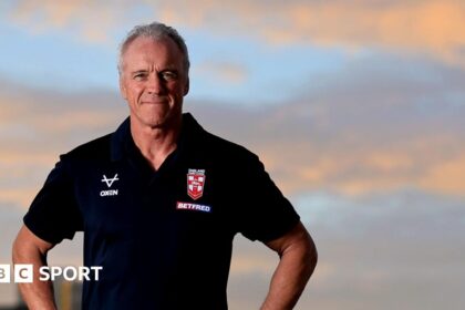 McDermott to lead England into World Cup