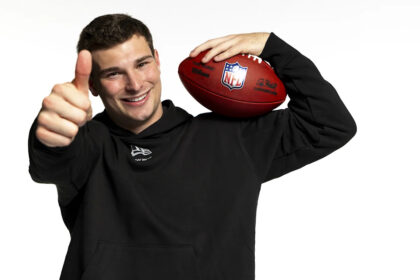 What time are the Raiders picking in the first round of the NFL Draft?