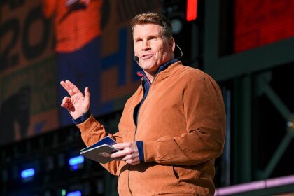 'NFL RedZone' host Scott Hanson predicts wild first round of the NFL Draft