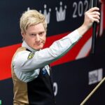 Robertson wins as Crucible seeds record equalled