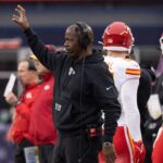 Chiefs assistant coach charged with misdemeanor domestic battery against daughter just before NFL Dr