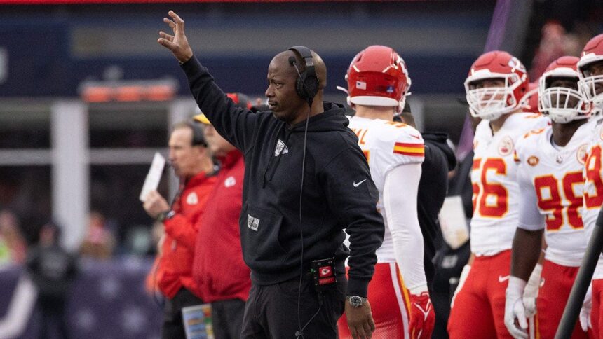 Chiefs assistant coach charged with misdemeanor domestic battery against daughter just before NFL Dr
