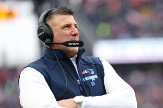 Mike Vrabel breaks silence after Dianna Russini kissing photo leaks