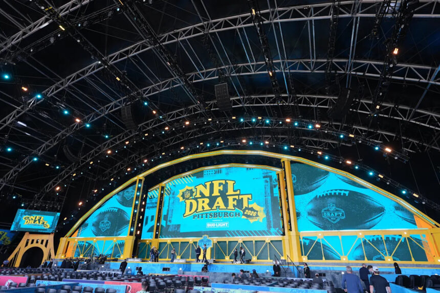 2026 NFL Draft live tracker: Grades, instant analysis of every pick